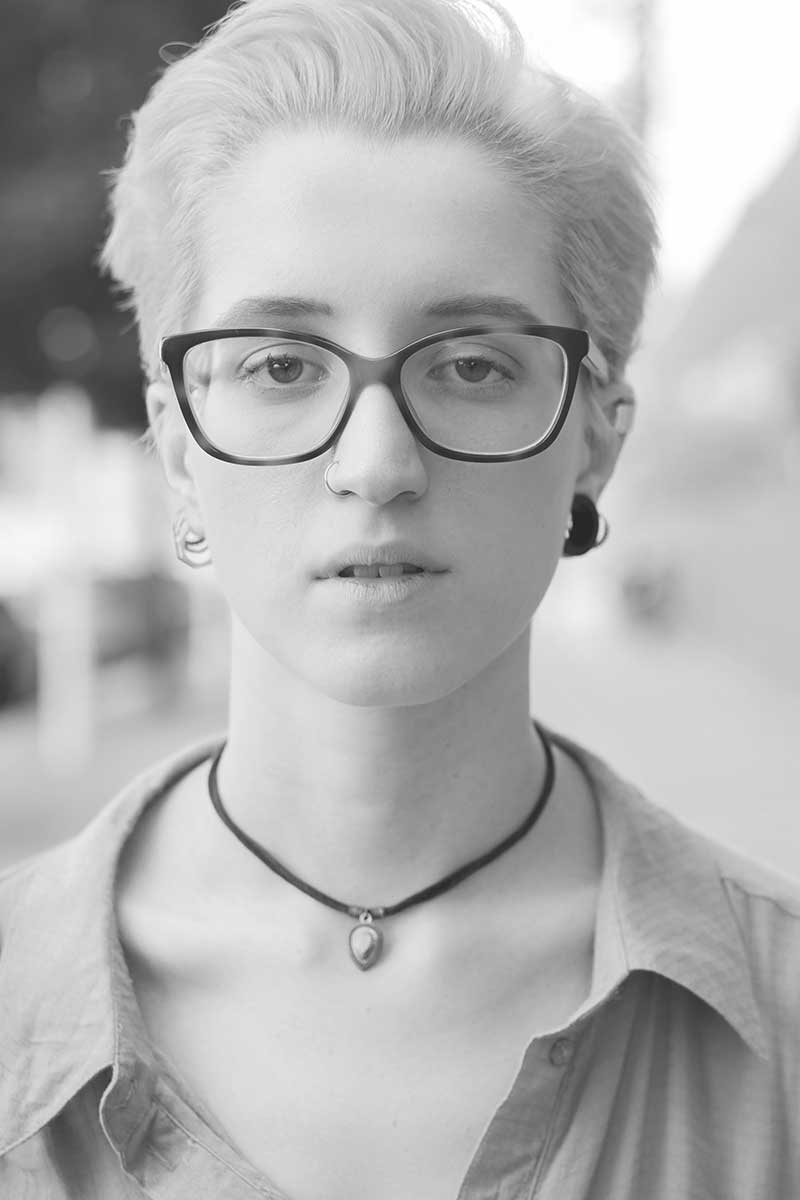 young-handsome-caucasian-blonde-italian-designer-P8JBJET-portret